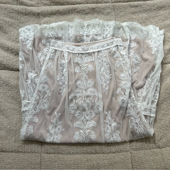 Matching set. Crop top and long skirt combo - Picture 7 of 8